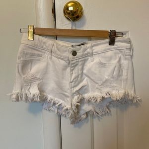 hollister white low-rise short-shorts